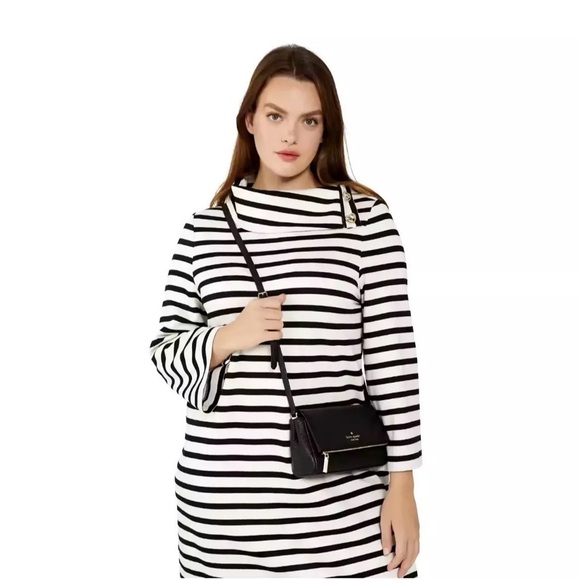 Kate Spade New York Leila Mini Zip Black Pebble Leather Crossbody - Picture 2 of 5